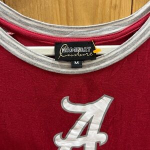 Gameday Couture Red and Gray Top roll tide alabama women’s M